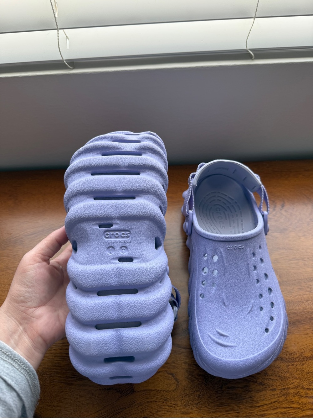 CROCS Echo Clog Womens 8 in Mystic Purple - Picture 3 of 4